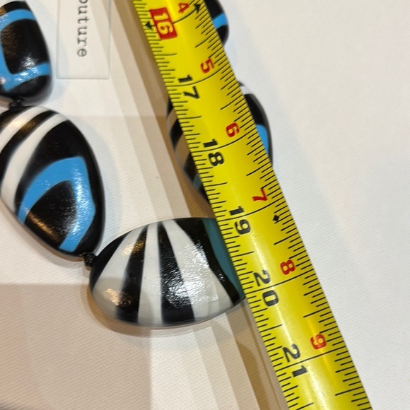 Decouture Black and Blue Striped River Stone Style Statement Necklace Necklace - Picture 5 of 10